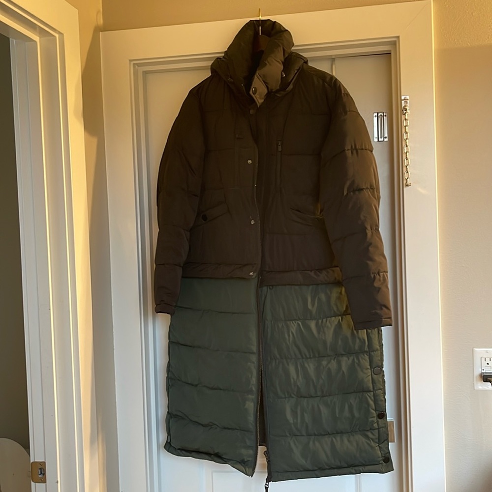 Long convertible puffer coat